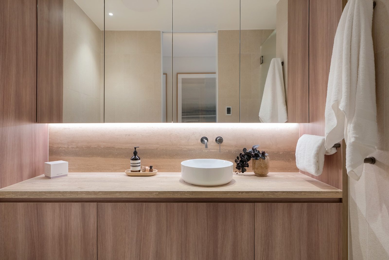 Luxurious bathroom retreat